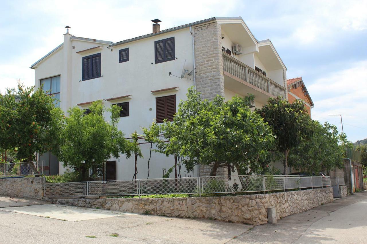 Apartman More Шибеник Екстер'єр фото